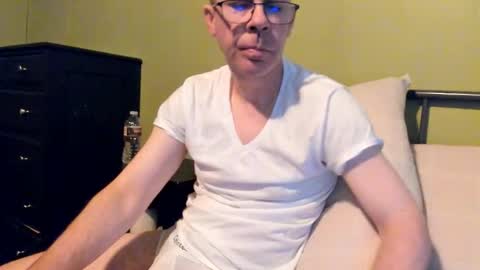 Snapshot of devas11 chatting on October 15, 5:09 pm Devas online show from October 15, 5:09 pm