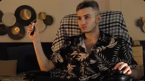 devin_ho online show from January 13, 12:42 pm