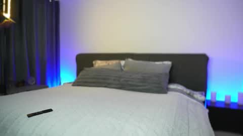 Diego online show from November 19, 7:14 pm