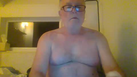 Snapshot of dial76 chatting on January 14, 5:40 am dial76 online show from January 14, 5:40 am