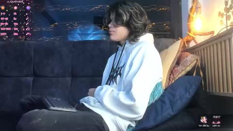 diamond_twink online show from November 20, 4:45 am