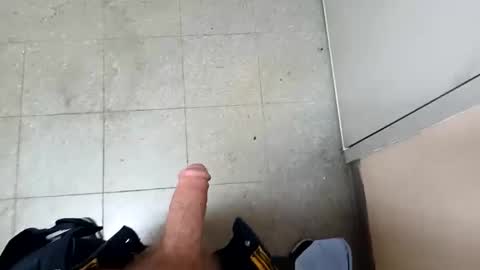 Snapshot of dickdragon2409 chatting on September 29, 5:17 am dickdragon2409 online show from September 29, 5:17 am