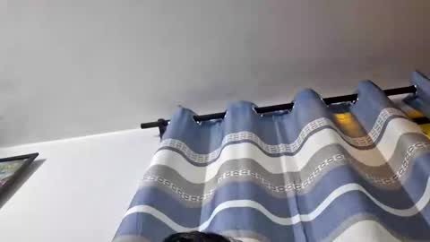 Snapshot of dickeduardo chatting on January 1, 7:20 am dickeduardo online show from January 1, 7:20 am