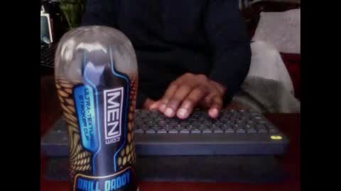 The Digital Pimp.... online show from January 6, 5:50 pm