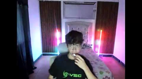 Snapshot of dilan_orduz chatting on October 25, 1:13 pm Dilan Orduz online show from October 25, 1:13 pm