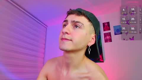 Julian Independent Model online show from January 18, 4:47 am