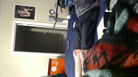 dino695802 online show from October 14, 3:35 am