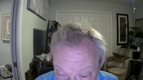 DirtkPitt Fun guy working online show from January 5, 1:45 am