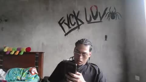 dirty model online show from March 16, 10:47 pm