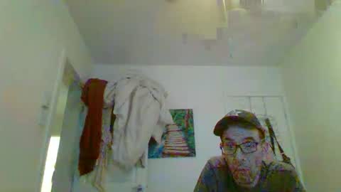 Snapshot of dirtydawgqc116920 chatting on October 23, 7:17 pm JiCi online show from October 23, 7:17 pm