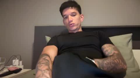 Snapshot of dirtyprettyboi chatting on March 4, 11:19 am buy tokens with link  online show from March 4, 11:19 am
