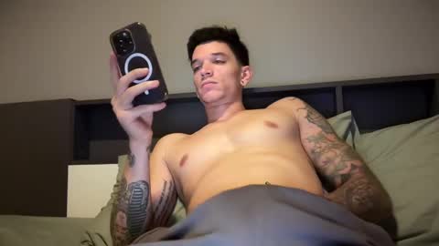 Snapshot of dirtyprettyboi chatting on March 2, 11:41 am buy tokens with link  online show from March 2, 11:41 am