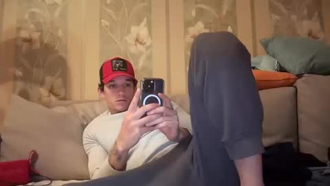 Snapshot of dirtyprettyboi chatting on February 10, 7:17 pm buy tokens with link  online show from February 10, 7:17 pm