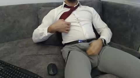 dirtyybooyy77 online show from February 10, 3:06 pm