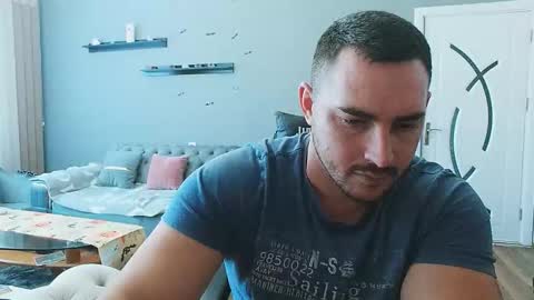 STR8 BOYv online show from October 31, 10:40 am