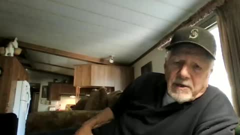 Snapshot of doingmyself69 chatting on October 6, 7:40 pm doingmyself69 online show from October 6, 7:40 pm