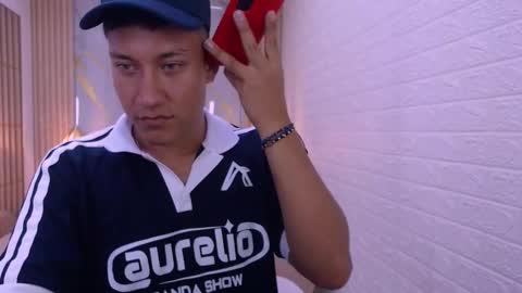 domi online show from March 22, 7:19 pm