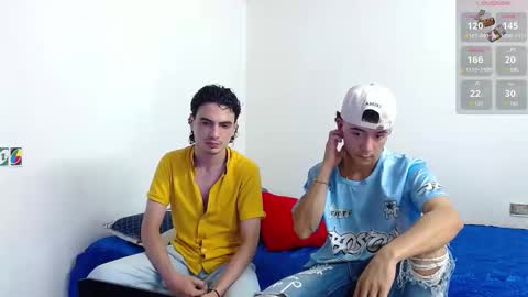 Snapshot of dominic_hanks chatting on October 1, 8:40 am DOMINIC AND ANDREW online show from October 1, 8:40 am