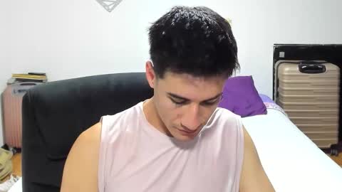 Snapshot of dominic_radccliffe chatting on September 11, 3:05 am Your real love online show from September 11, 3:05 am