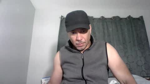 luis online show from October 26, 4:03 am