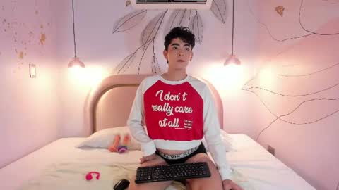 DOMINIC  online show from July 9, 8:23 pm