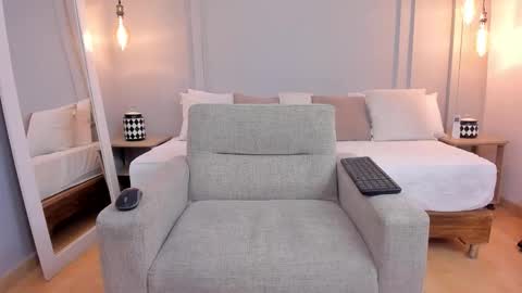 Dominick Star online show from October 31, 4:47 am