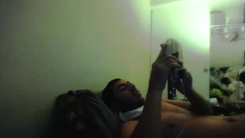 donlopez18 online show from October 12, 9:09 pm