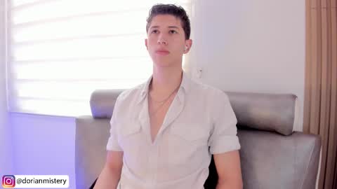 dorian_mystery online show from March 29, 12:33 am