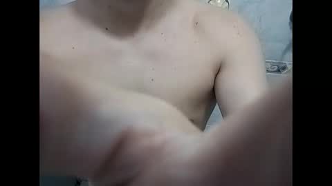 dotalfri34 online show from April 11, 9:07 pm