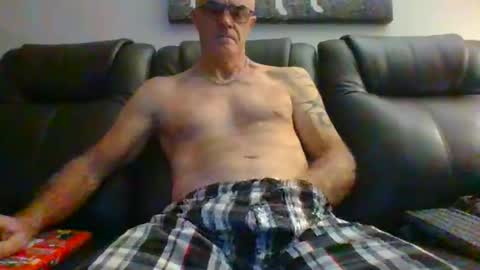 doum1122 online show from November 18, 12:47 am