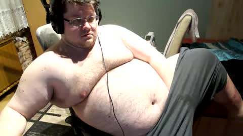 dovahkaat online show from April 4, 10:51 pm