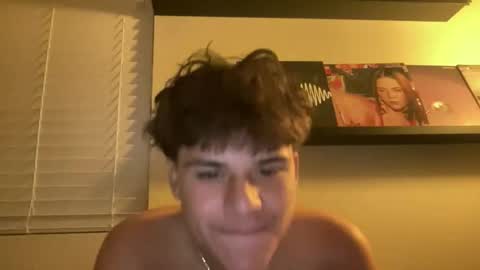 DownLow 22 online show from April 11, 12:20 pm