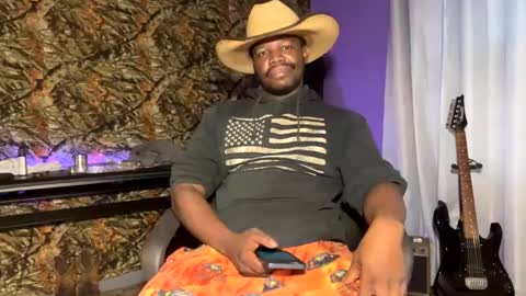 MrPirated online show from January 17, 1:35 pm