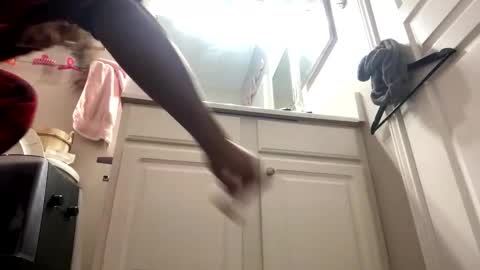 dracorevenge online show from February 26, 5:25 pm