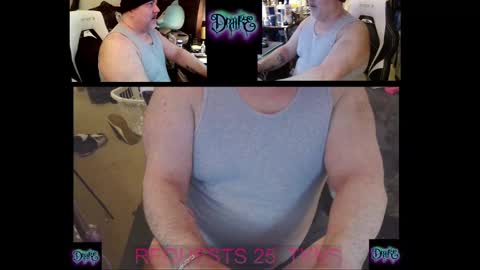 Drake D Vamp aka Drake DarkRose online show from March 1, 4:47 am