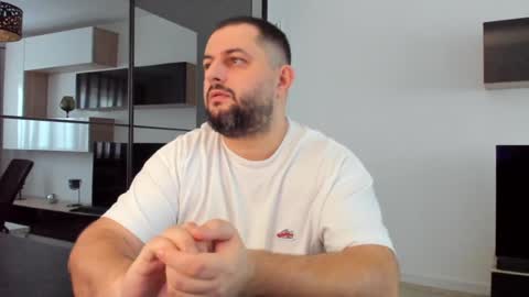 Draven A online show from January 25, 8:10 am