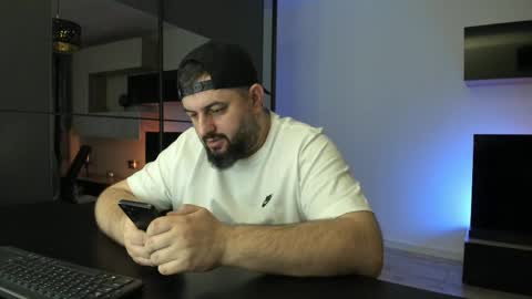 DravenPeak online show from April 6, 5:03 pm