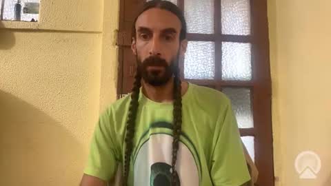 Snapshot of dread1990 chatting on October 23, 8:12 pm new profile Aircum99 online show from October 23, 8:12 pm