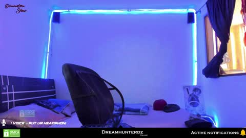 Snapshot of dreamhunterdz chatting on January 10, 6:49 pm Your lord. - ONLINE  1500 Pm to 2100 Pm - New York Hour online show from January 10, 6:49 pm