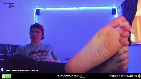 Snapshot of dreamhunterdz chatting on February 7, 9:48 pm Your lord. - ONLINE  1500 Pm to 2100 Pm - New York Hour online show from February 7, 9:48 pm
