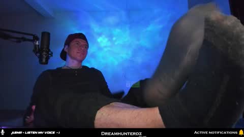 Snapshot of dreamhunterdz chatting on October 22, 12:35 am Your lord. - ONLINE  1500 Pm to 2100 Pm - New York Hour online show from October 22, 12:35 am