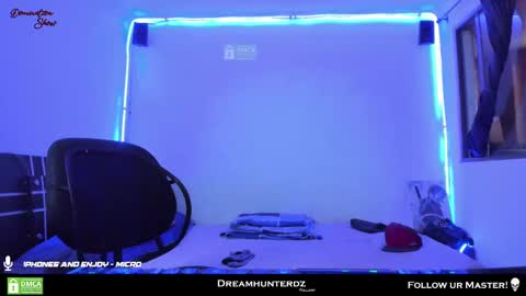 Snapshot of dreamhunterdz chatting on February 13, 7:52 pm Your lord. - ONLINE  1500 Pm to 2100 Pm - New York Hour online show from February 13, 7:52 pm