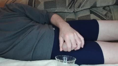 drippyjt online show from April 6, 3:47 am