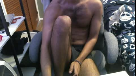 Snapshot of drizzygoat chatting on December 23, 6:37 pm indian goat online show from December 23, 6:37 pm