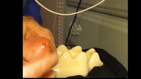 Hello Hope you enjoy what you see. I love attention in dirty talk and tips thickcock  edging precum dirtyTalk C2C online show from January 17, 1:04 am