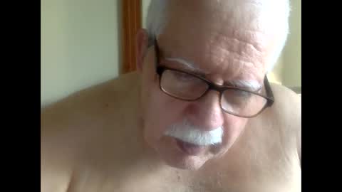 Snapshot of drnick069 chatting on October 3, 2:22 pm drnick069 online show from October 3, 2:22 pm