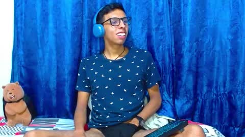 David online show from March 8, 2:04 am