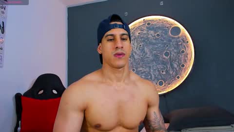 duran_dhikol1 online show from December 22, 12:30 am