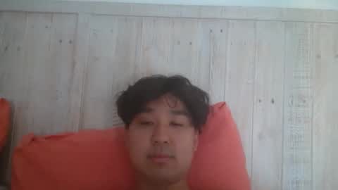 durkadurk111 online show from December 5, 8:32 am