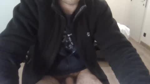 Snapshot of dutch26183 chatting on December 4, 9:13 pm Dutch2618 online show from December 4, 9:13 pm